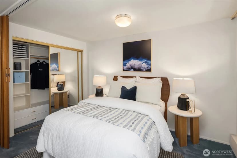 Property photo for 1600 43rd Avenue E #212, Seattle photo 17