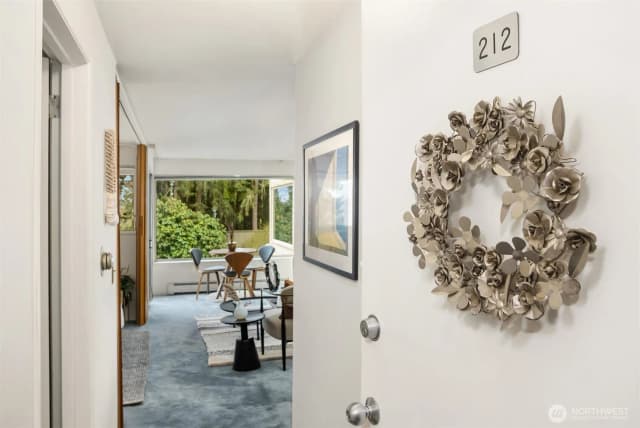 Property photo for 1600 43rd Avenue E #212, Seattle photo 4