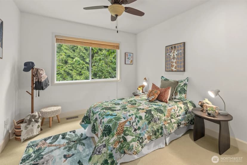 Property photo for 1021 271st Avenue Se, Sammamish photo 33