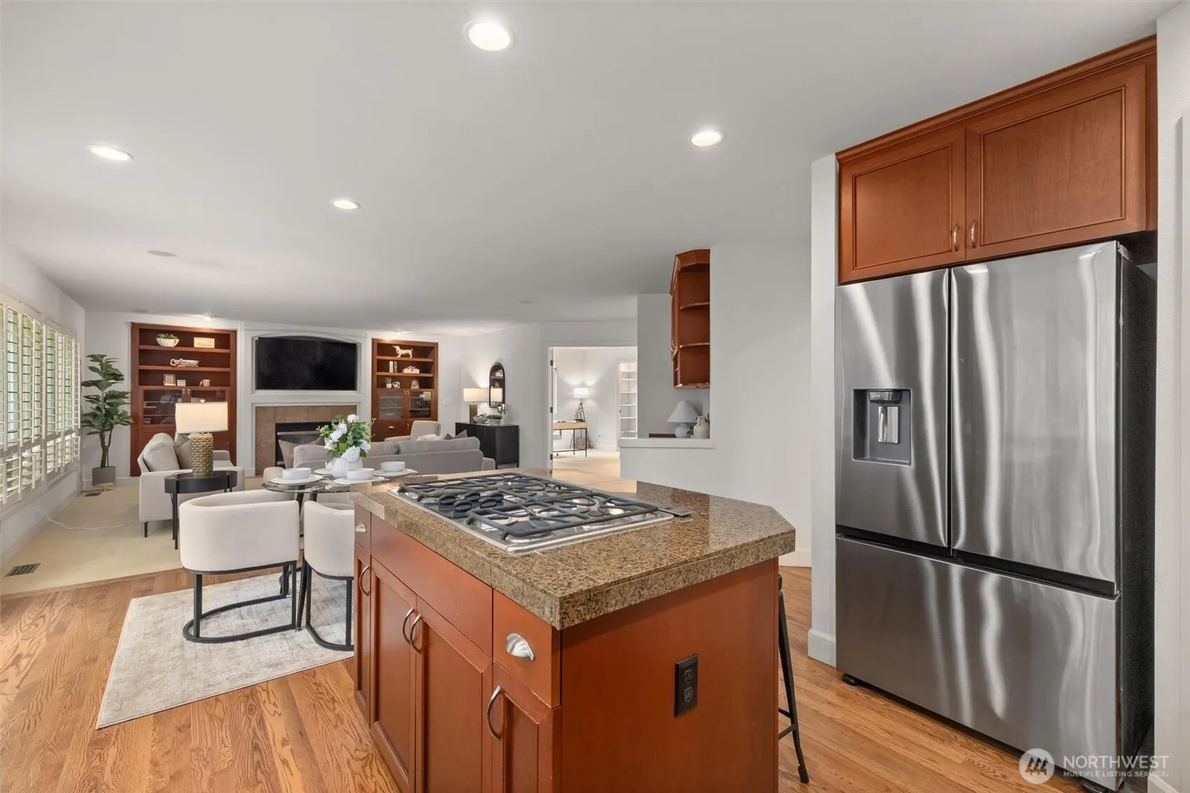 Property photo for 1021 271st Avenue Se, Sammamish photo 14