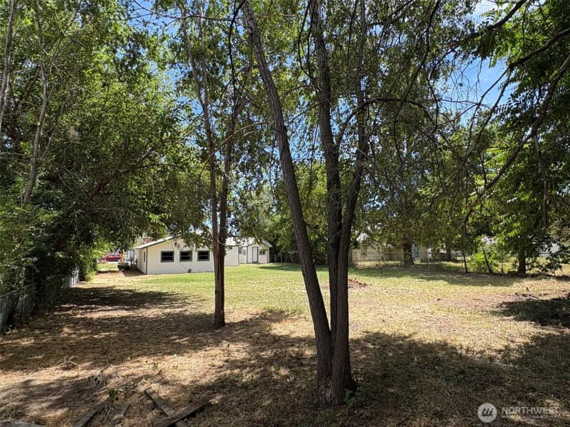 Property photo for 120 S Fir Street, Omak photo 16
