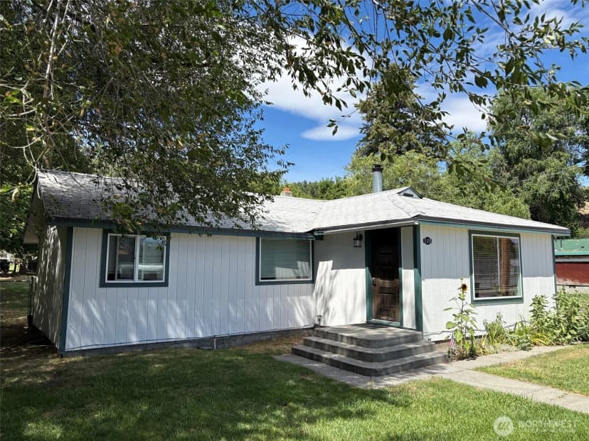 Property photo for 120 S Fir Street, Omak