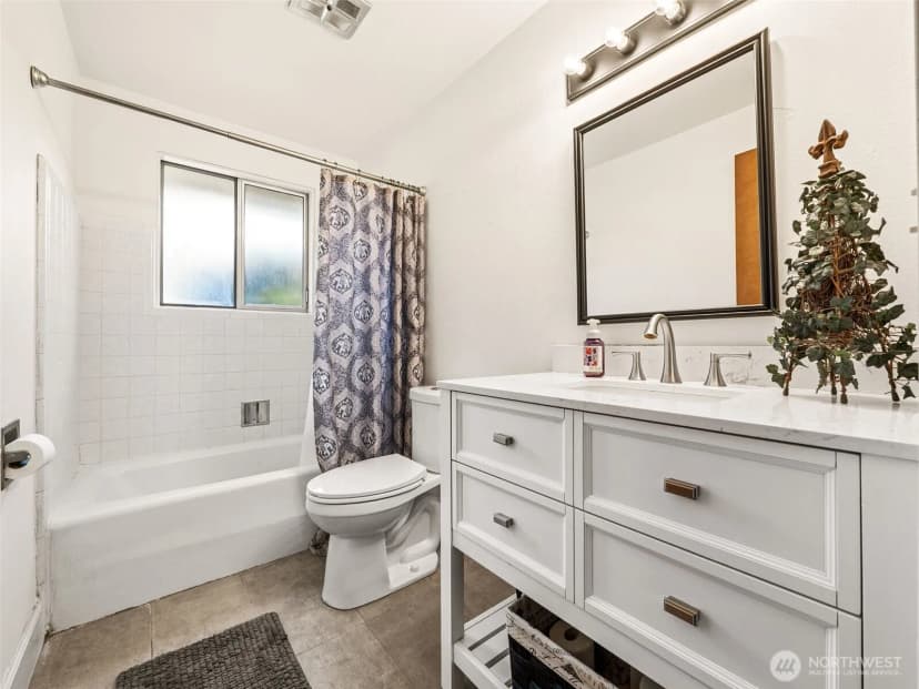 Property photo for 5030 79th Avenue Ct E, Fife photo 16