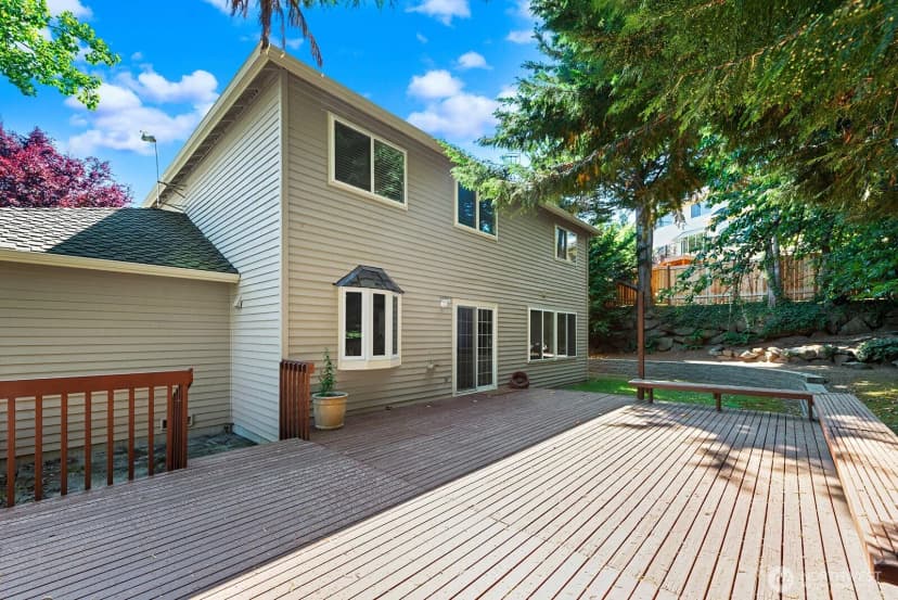 Property photo for 24417 Se 46th Street, Sammamish photo 28