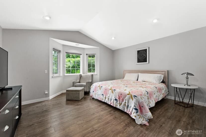 Property photo for 24417 Se 46th Street, Sammamish photo 18