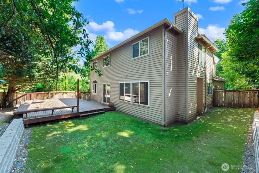 Property photo for 24417 Se 46th Street, Sammamish photo 32