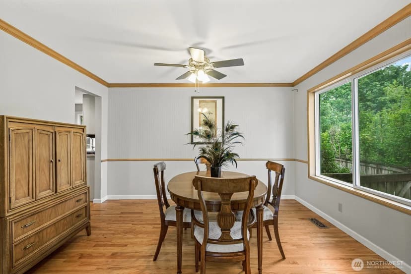 Property photo for 24417 Se 46th Street, Sammamish photo 9