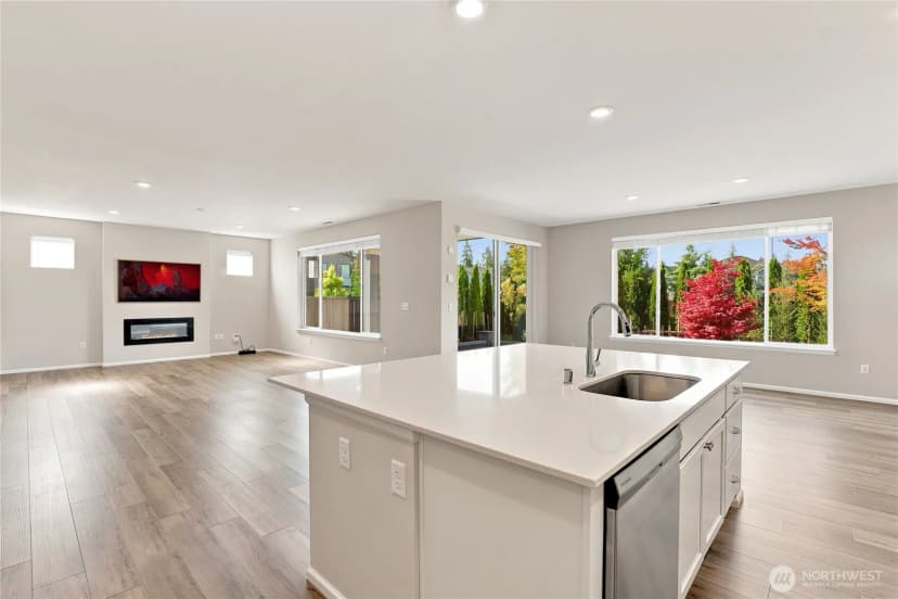 Property photo for 4437 Explorer Avenue, Port Orchard photo 12