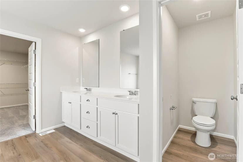 Property photo for 4437 Explorer Avenue, Port Orchard photo 26