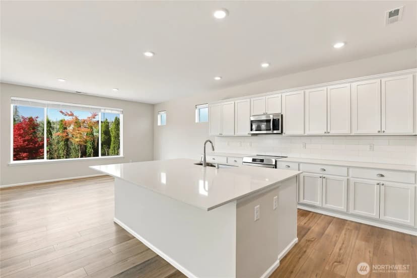 Property photo for 4437 Explorer Avenue, Port Orchard photo 13