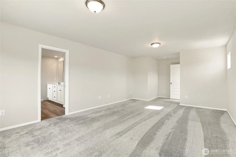Property photo for 4437 Explorer Avenue, Port Orchard photo 19