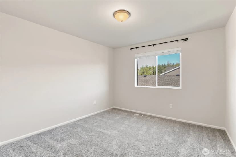Property photo for 4437 Explorer Avenue, Port Orchard photo 20