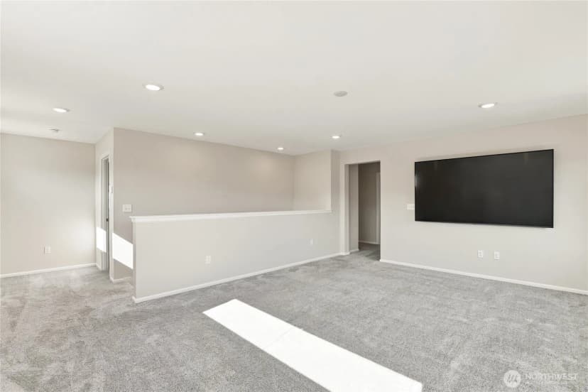 Property photo for 4437 Explorer Avenue, Port Orchard photo 30