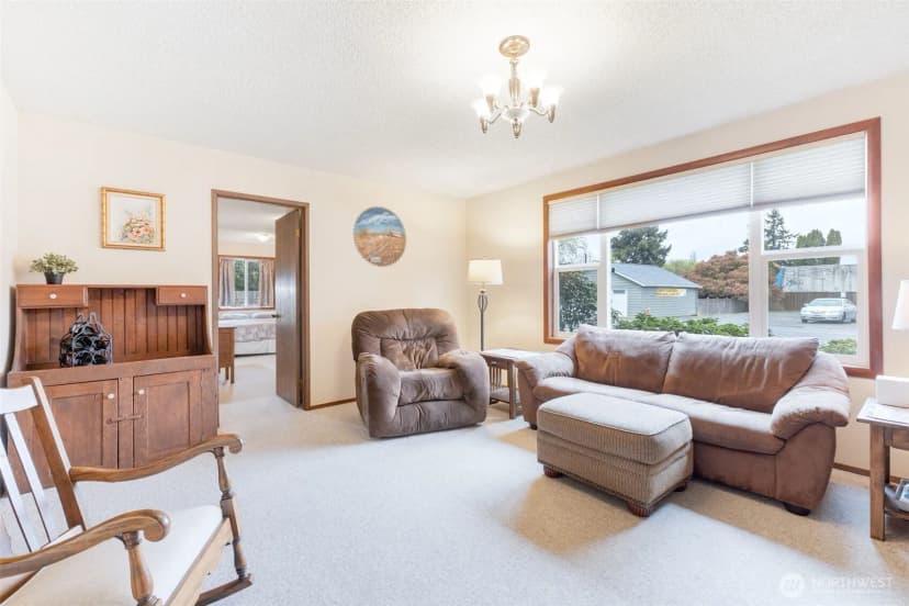 Property photo for 15120 Elm Street E, Sumner photo 5