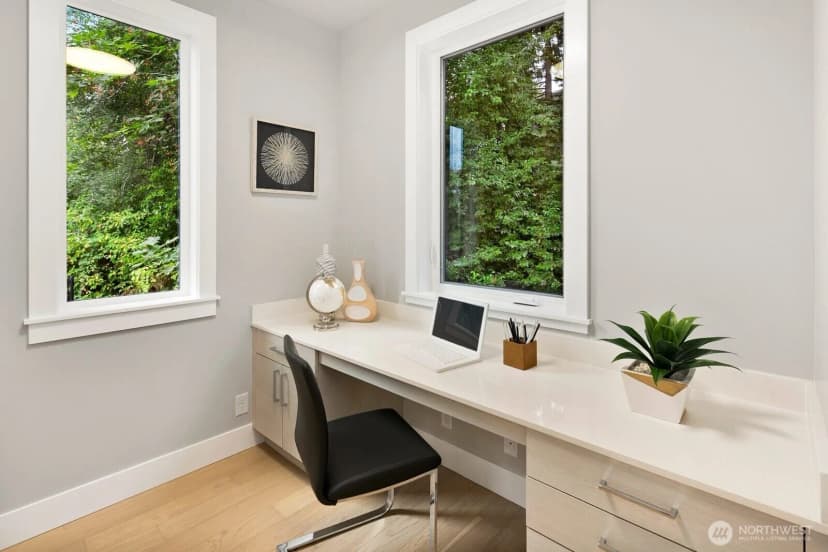 Property photo for 13016 Se 19th Court, Bellevue photo 11
