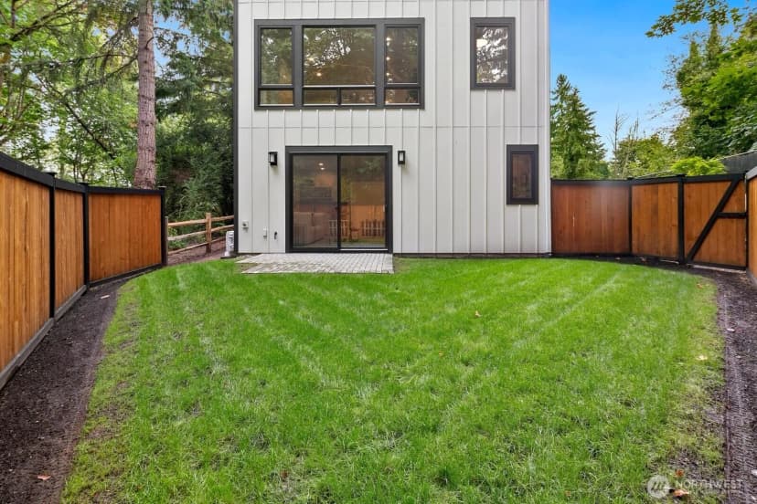 Property photo for 13016 Se 19th Court, Bellevue photo 37