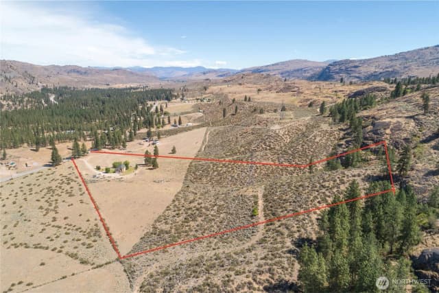Property photo for 44 Crumbacher Road, Tonasket photo 2