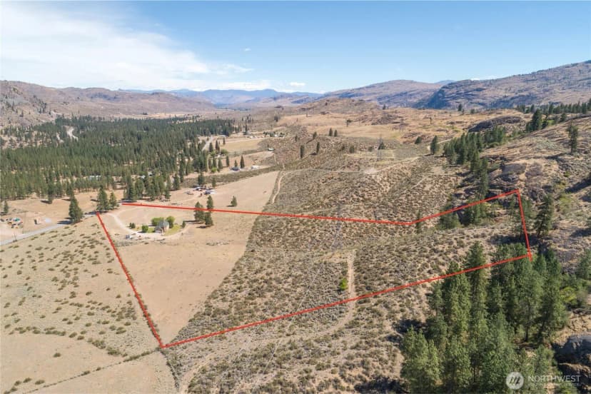 Property photo for 44 Crumbacher Road, Tonasket photo 2