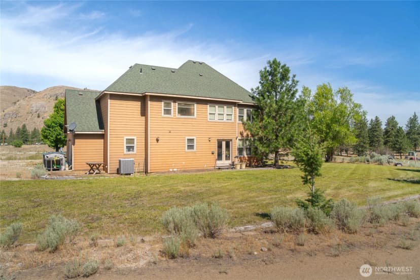 Property photo for 44 Crumbacher Road, Tonasket photo 13