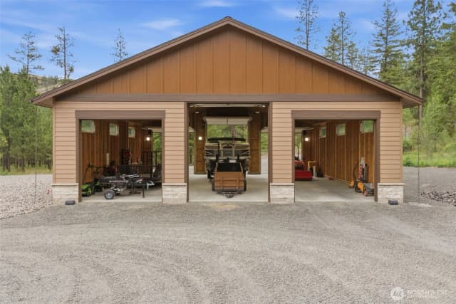 Property photo for 34947 Sharptail Lane, Davenport photo 3