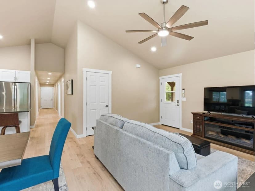 Property photo for 34947 Sharptail Lane, Davenport photo 15