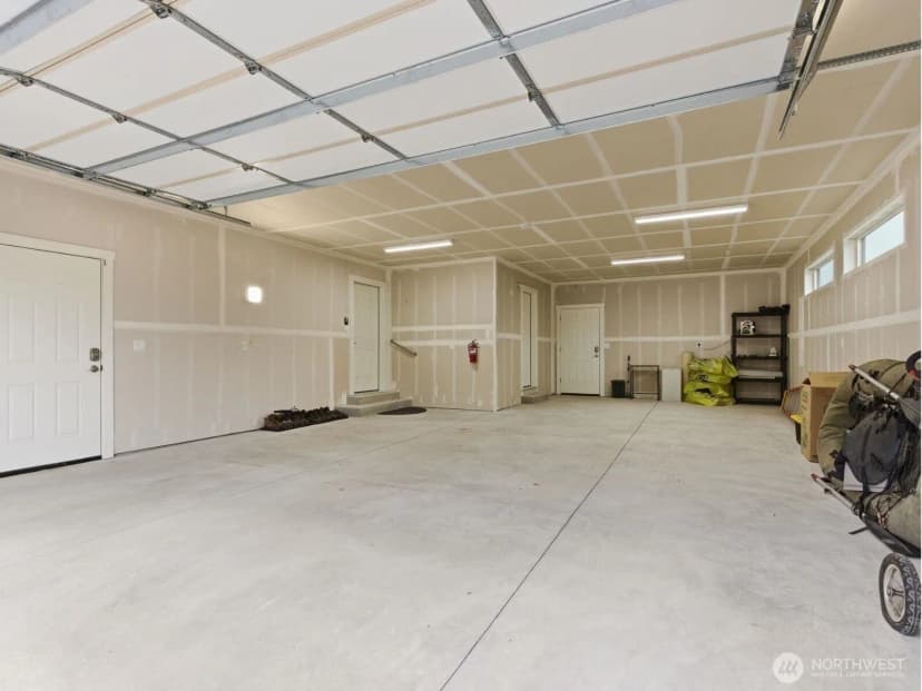 Property photo for 34947 Sharptail Lane, Davenport photo 27
