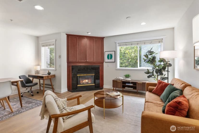 Property photo for 717 E Denny Way #3a, Seattle photo 5