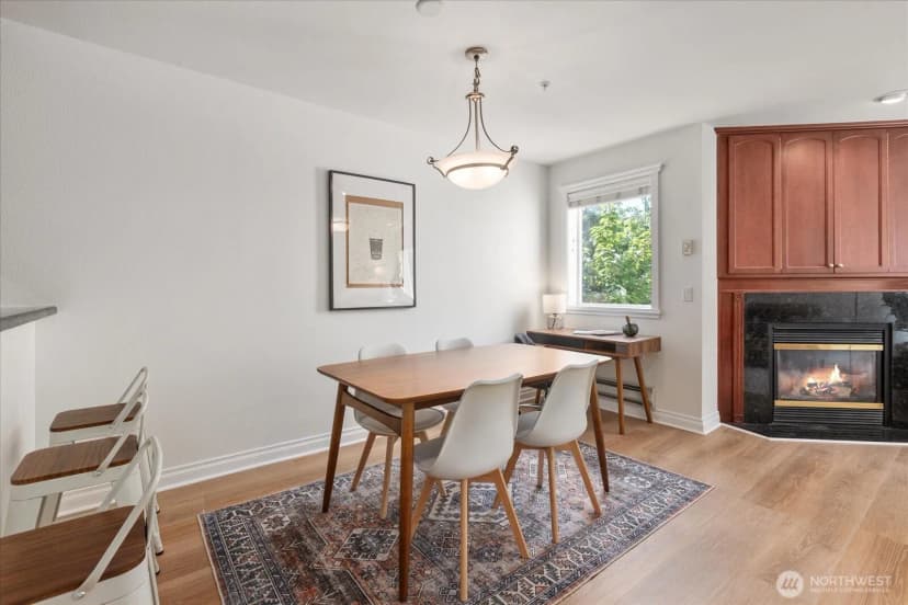 Property photo for 717 E Denny Way #3a, Seattle photo 8