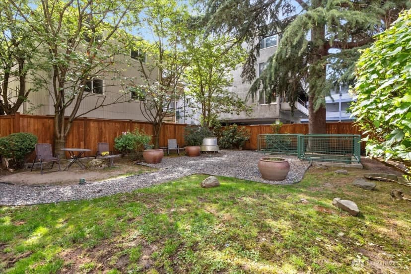 Property photo for 717 E Denny Way #3a, Seattle photo 24