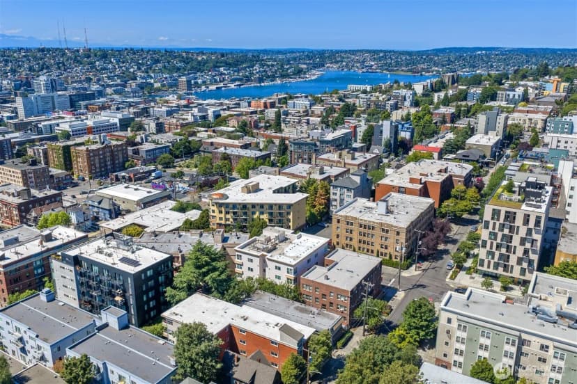 Property photo for 717 E Denny Way #3a, Seattle photo 32
