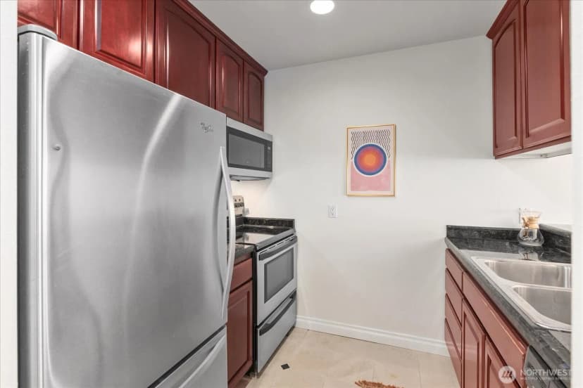 Property photo for 717 E Denny Way #3a, Seattle photo 10