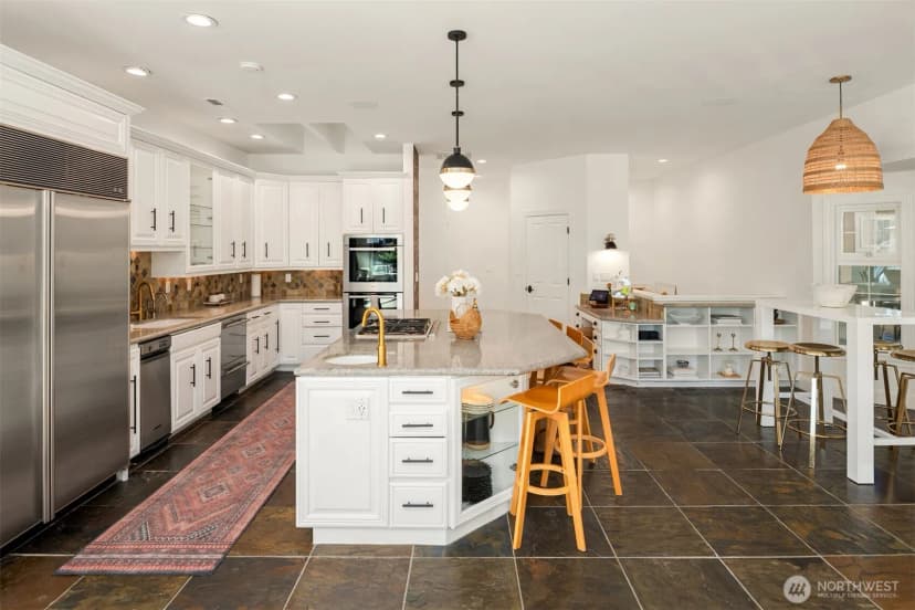 Property photo for 2916 Horsehead Bay Drive Nw, Gig Harbor photo 12