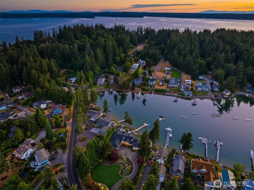 Property photo for 2916 Horsehead Bay Drive Nw, Gig Harbor photo 40