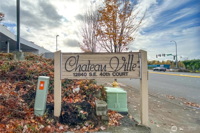 Property photo for 12840 Se 40th Court #c5, Bellevue photo 35