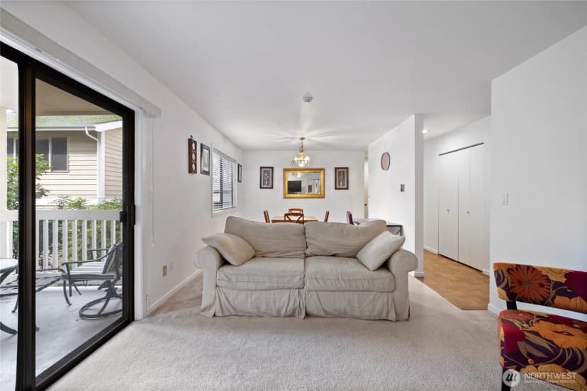 Property photo for 12840 Se 40th Court #c5, Bellevue photo 12