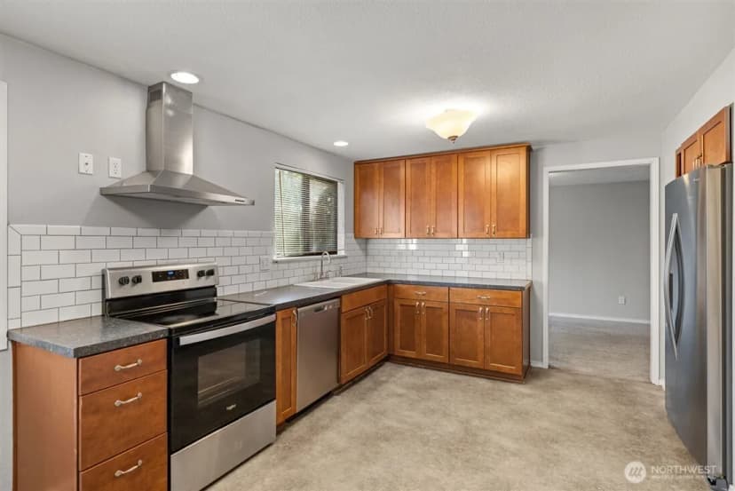 Property photo for 1717 Governor Stevens Court Se, Olympia photo 11