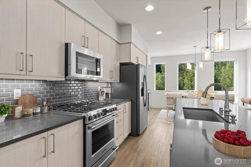 Property photo for 17905 35th Avenue Se #b4, Bothell photo 8
