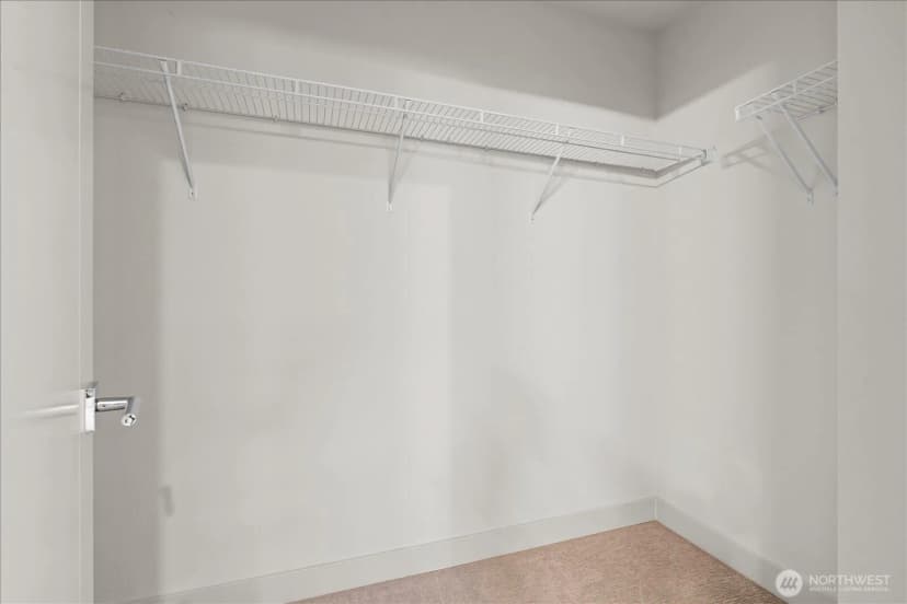 Property photo for 17905 35th Avenue Se #b4, Bothell photo 15