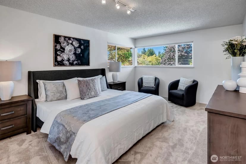 Property photo for 1925 Sw 167th Street, Burien photo 15