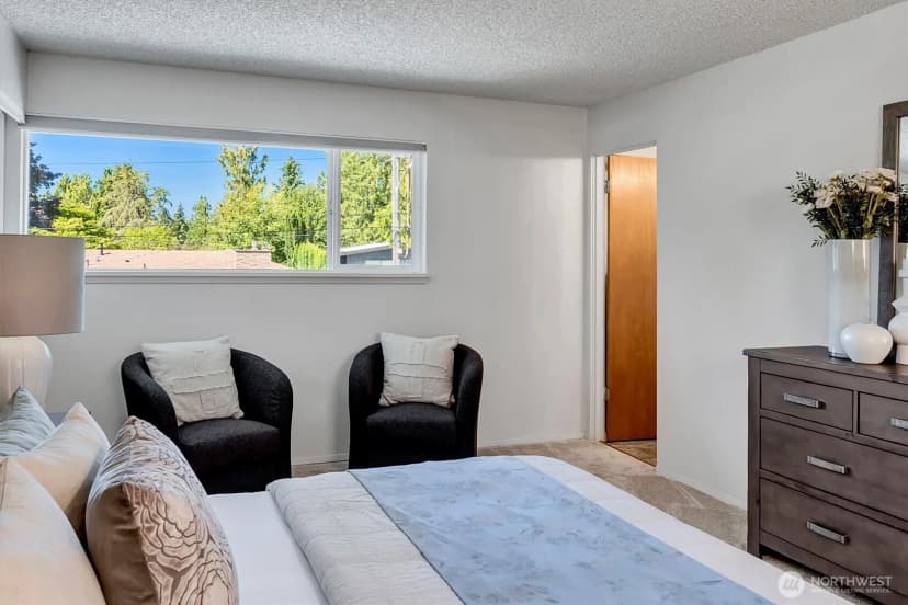 Property photo for 1925 Sw 167th Street, Burien photo 16