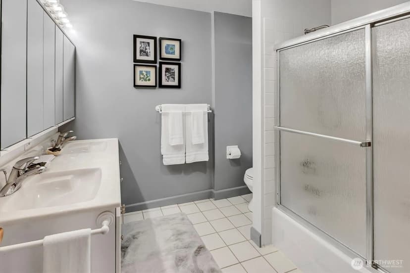 Property photo for 1925 Sw 167th Street, Burien photo 20