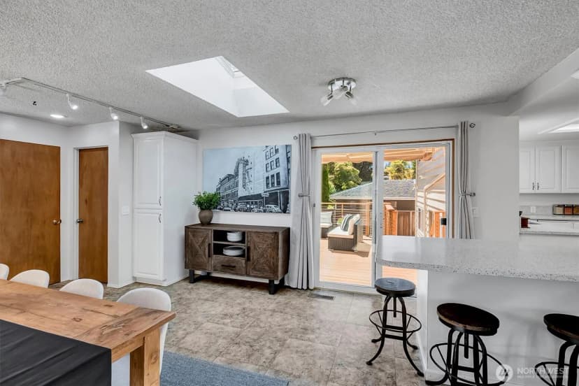 Property photo for 1925 Sw 167th Street, Burien photo 10