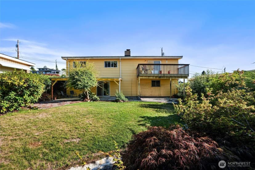 Property photo for 741 Hemlock Street, Edmonds photo 33