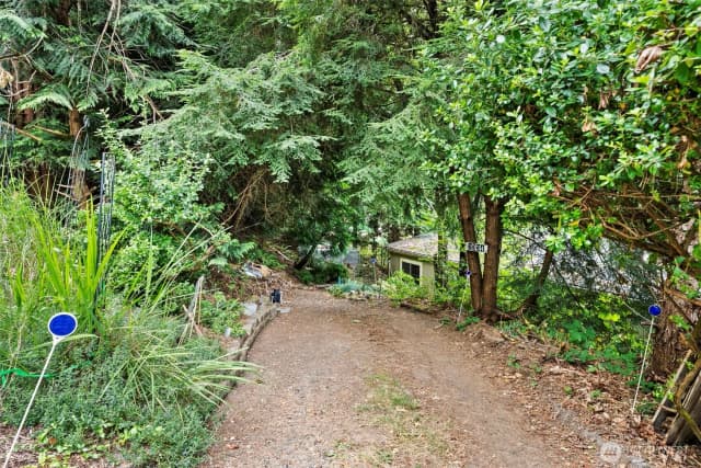 Property photo for 2334 Crestridge Drive Nw, Olympia photo 4