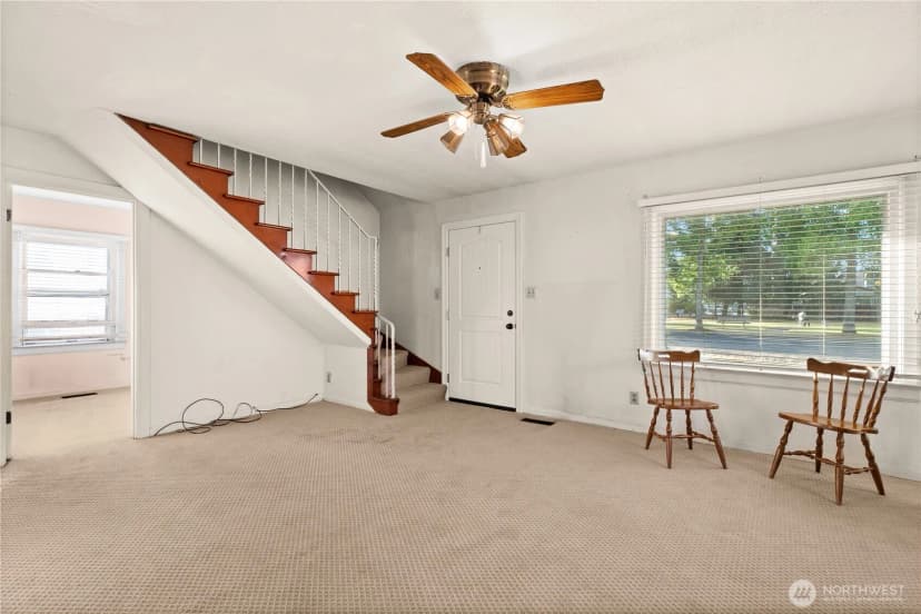 Property photo for 5528 23rd Street E, Fife photo 12