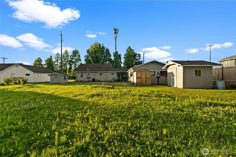 Property photo for 5528 23rd Street E, Fife photo 34