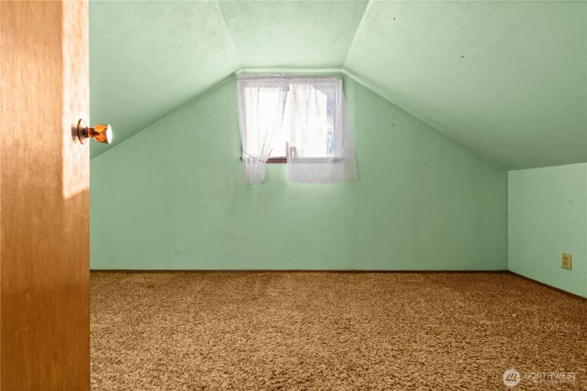 Property photo for 5528 23rd Street E, Fife photo 21