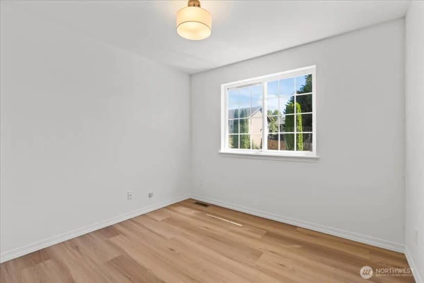 Property photo for 2956 Lowren Loop, Port Orchard photo 20
