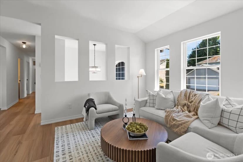 Property photo for 2956 Lowren Loop, Port Orchard photo 6