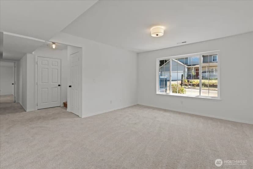 Property photo for 2956 Lowren Loop, Port Orchard photo 27